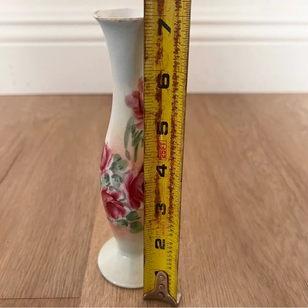 Vintage Japan Hand Painted Rose Bud Vase Signed‎ 7”